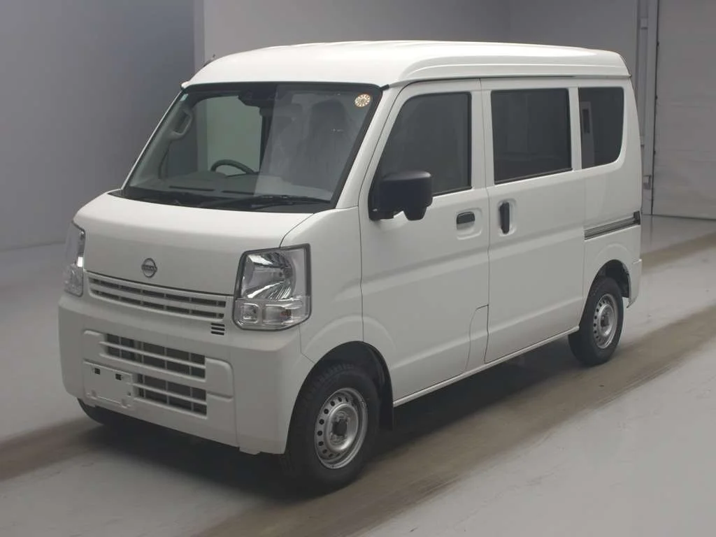 Nissan NV100 Clipper DR17V 2026